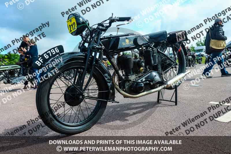 Vintage motorcycle club;eventdigitalimages;no limits trackdays;peter wileman photography;vintage motocycles;vmcc banbury run photographs